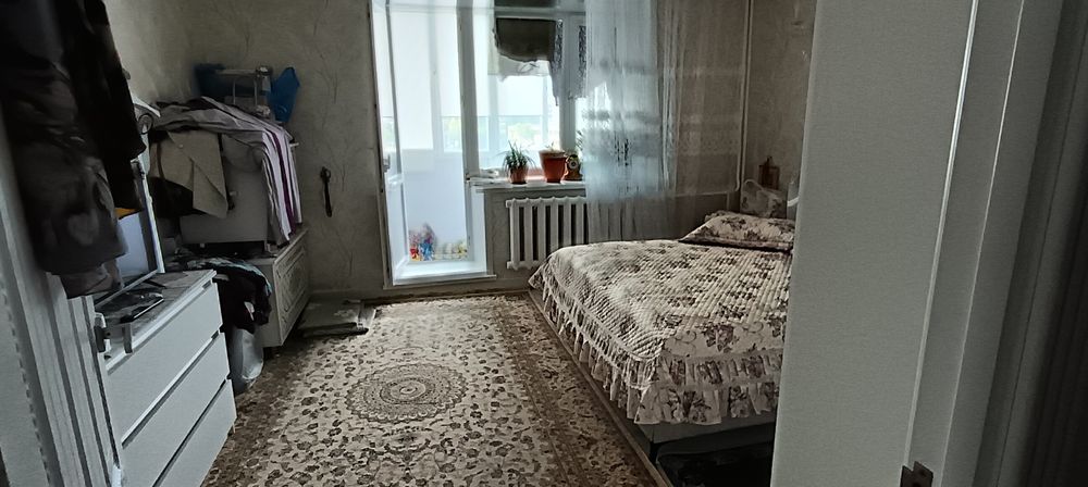 Продам 4х комнатную квартиру