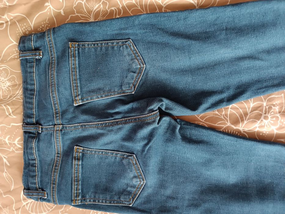 Детски дънки 8 г.