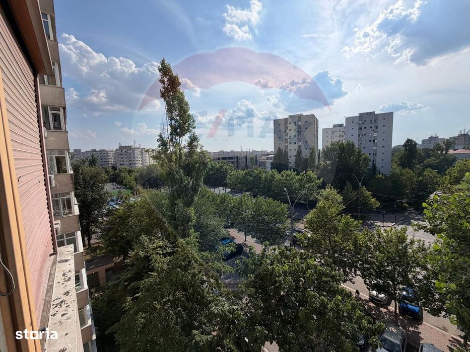 De vanzare Apartament 2 cam zona Titan - Auchan