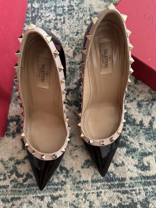 Обувки Valentino Garavani, Rockstud Pumps