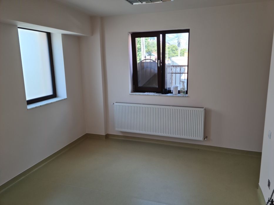 Spatiu comercial de inchiriat/ cabinete medicale