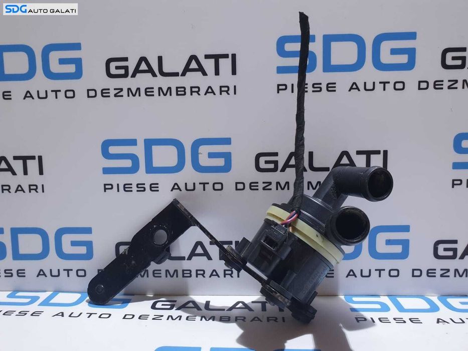Pompa Secundara Auxiliara Recirculare Apa Volkswagen EOS 2.0 CBAB CFFA CFFB 2006 - 2016 Cod 5N0965561A [D0015]