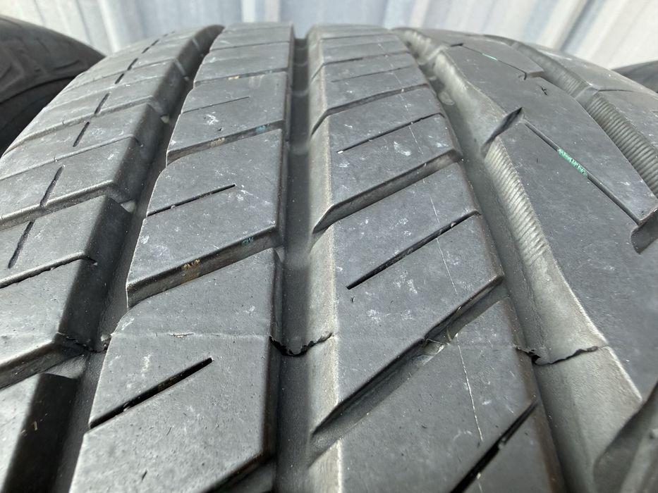 4бр 205/55/16 на 7мм с 22дот Тойо Япония