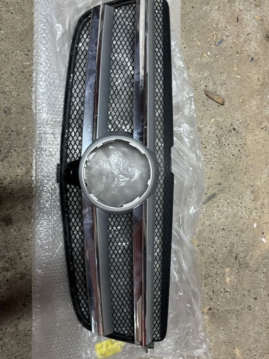 Grila radiator GL500 Mercedes