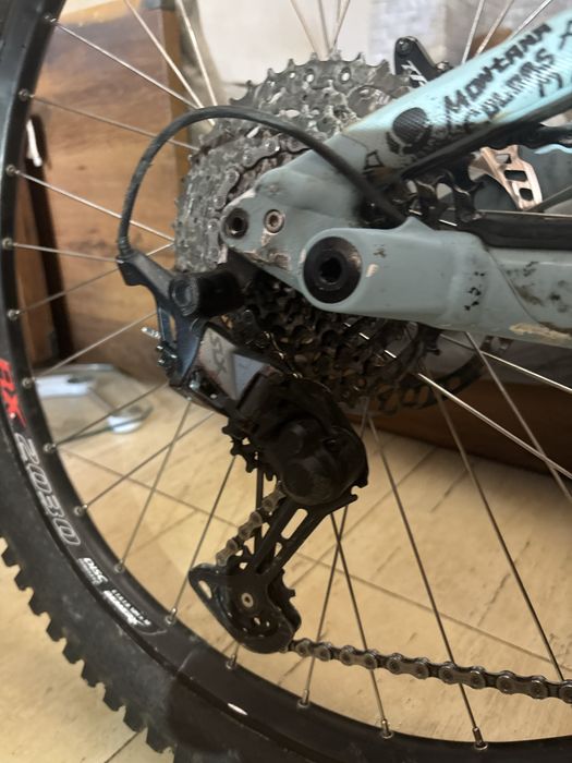 Specialized Status DH 2021г.