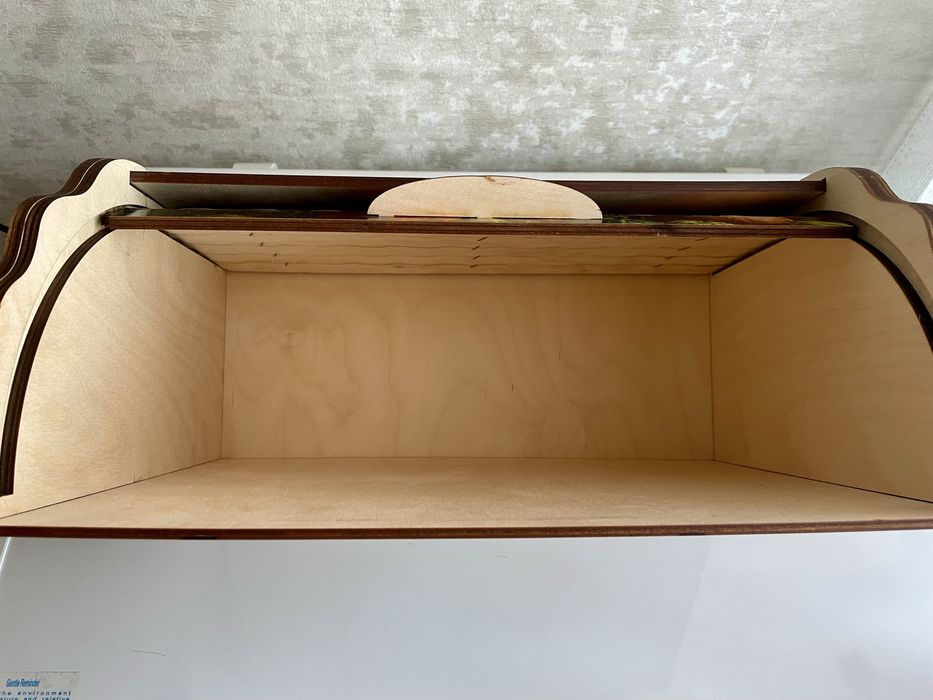 Хлебница производства Россия