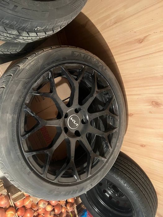 19 sportivni Diska balon sotiladi Koreyski xolati ideal