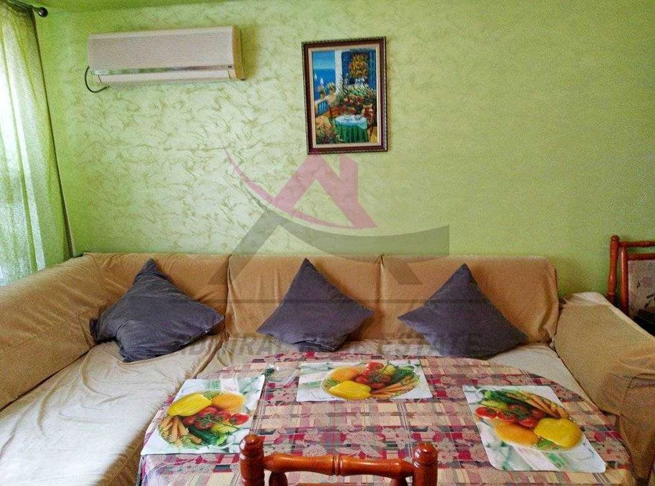 Дава се под наем Двустаен апартамент в Варна, Аспарухово - 50 кв.м за 400 € - Снимка #1