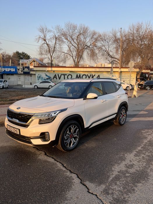 KIA seltos, premium (full позиция) 2021