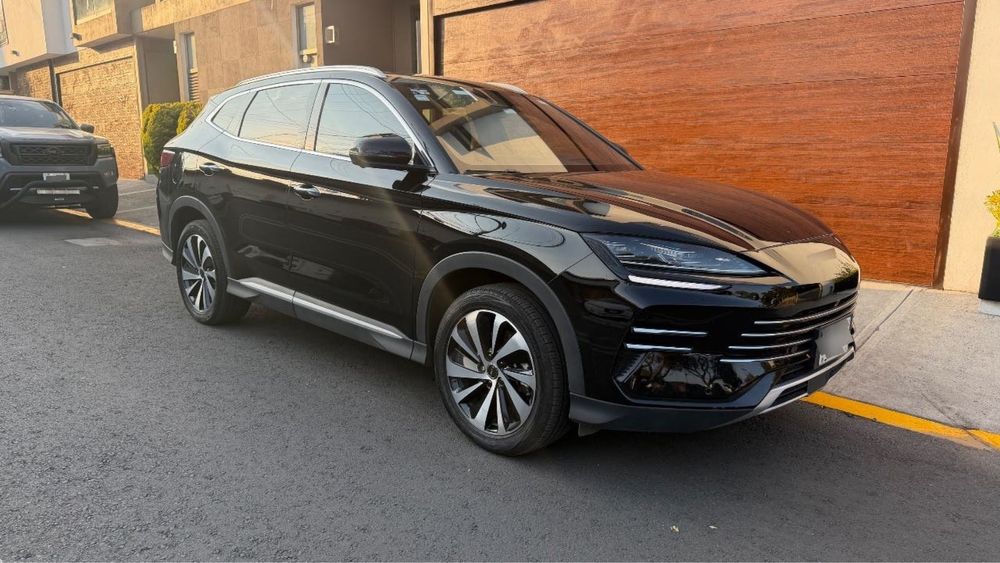 BYD Song plus DM-i Flagship (гибрид)