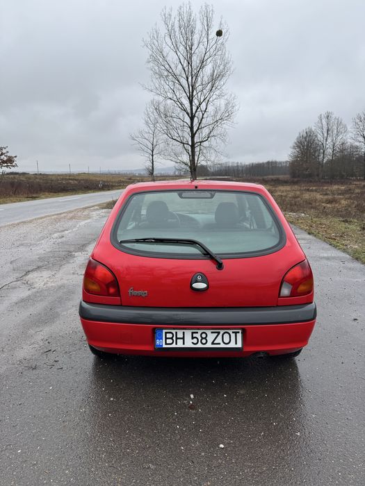 Vand Ford Fiesta