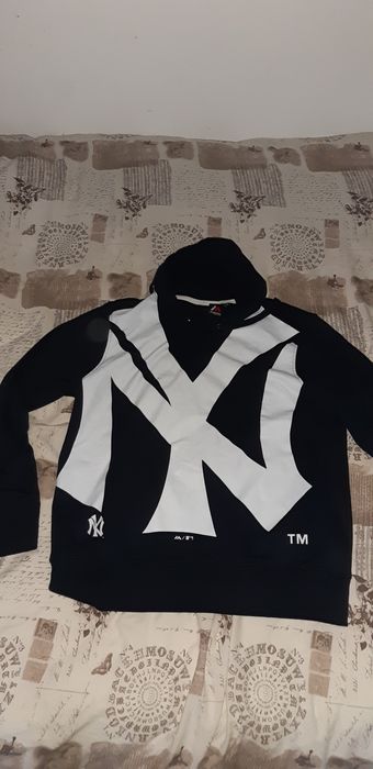 New York Yankess hanorac model deosebit