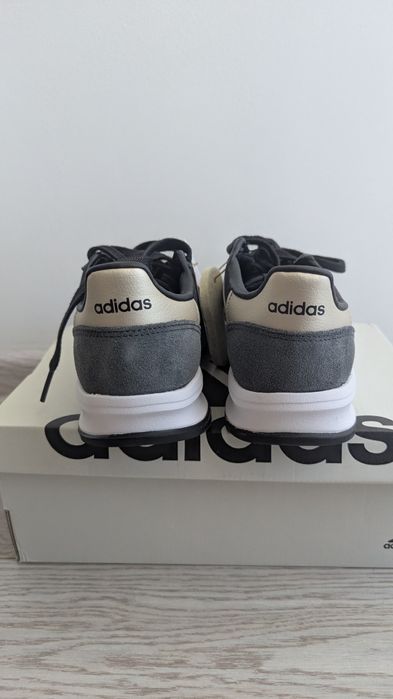 Adidas dama piele intoarsa marime 38