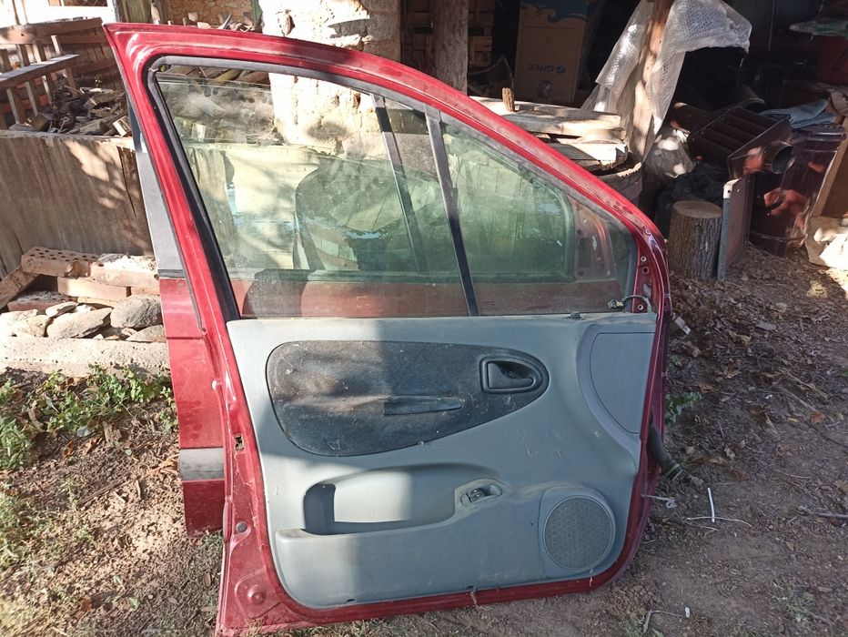 Врати за Renault megan