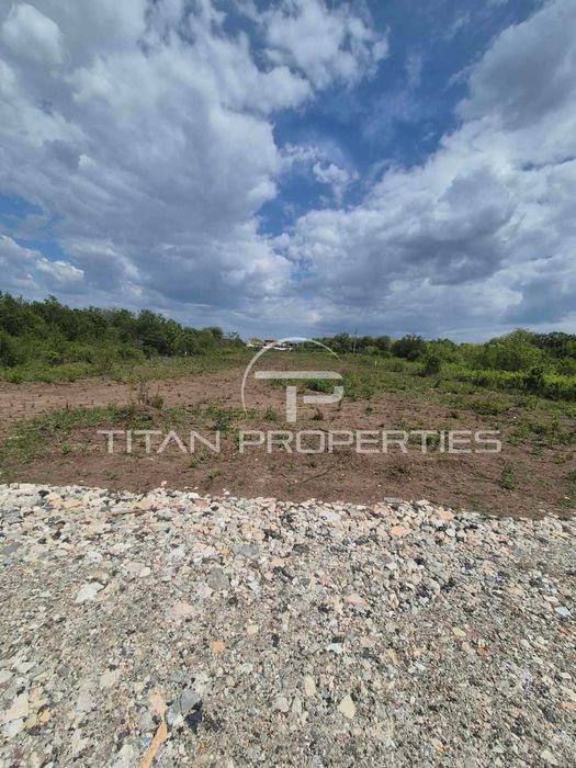 Продава се Парцел в с. Марково, Област Пловдив - 2560 кв.м за 80 €/кв.м - Снимка #1