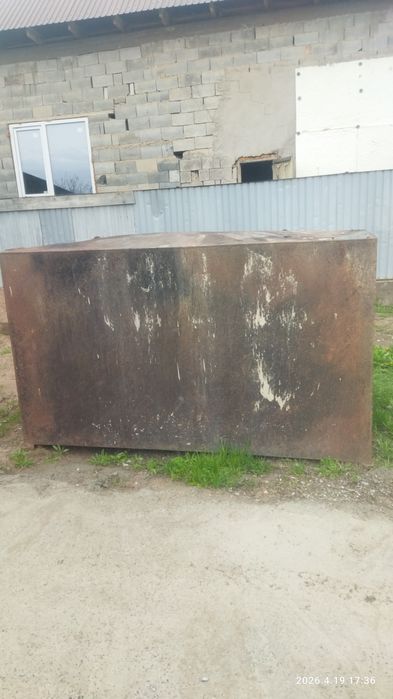 Ёмкост квадратный