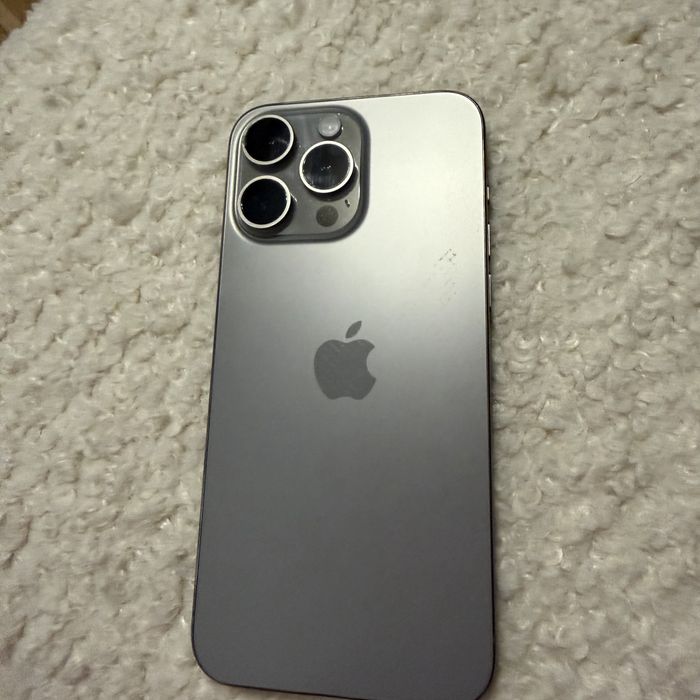 iPhone 15 Pro Max, Natural Titanium, 256GB