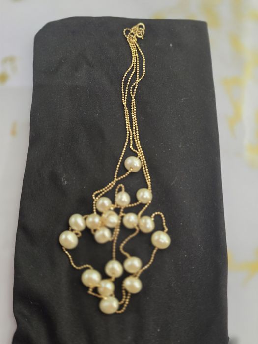 Золотая цепочка с жемчугом ,жемчюжины одна к одному 22см ,2 нити,не но