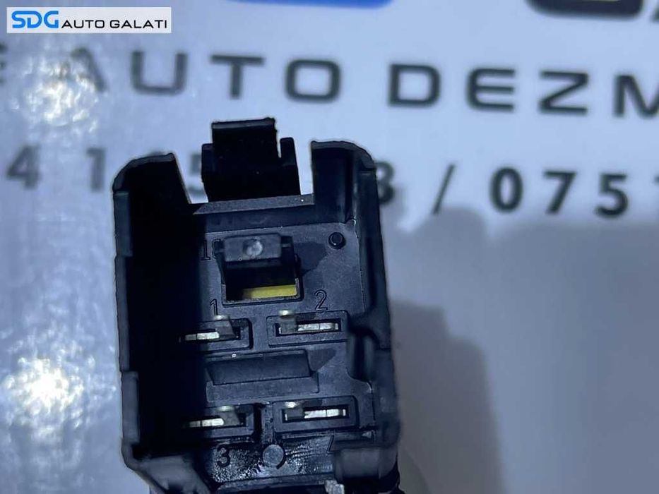 Buton Releu Avarii VW Golf 5 2005 - 2008 Cod 1K0953509A