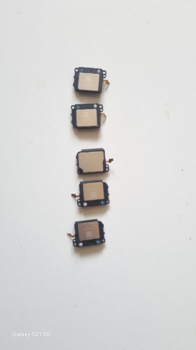 Moto Edge 30 Pro-нови високоговорители