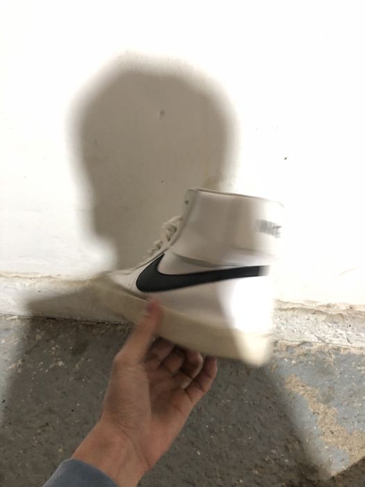 Найк Блейзыр белый