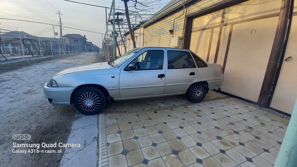 Nexia 2 1.6.  Yili 2009 Yurgani 470.000 Kraska bor Metan+Benzin