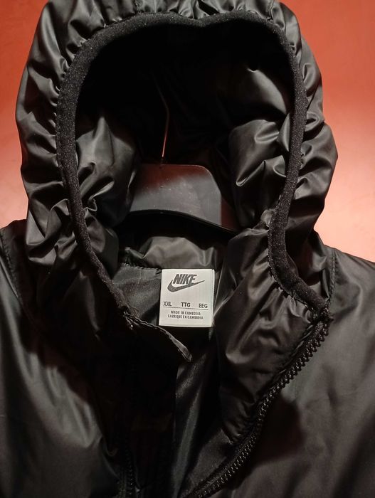 NIKE Унисекс зимно яке /с качулка/