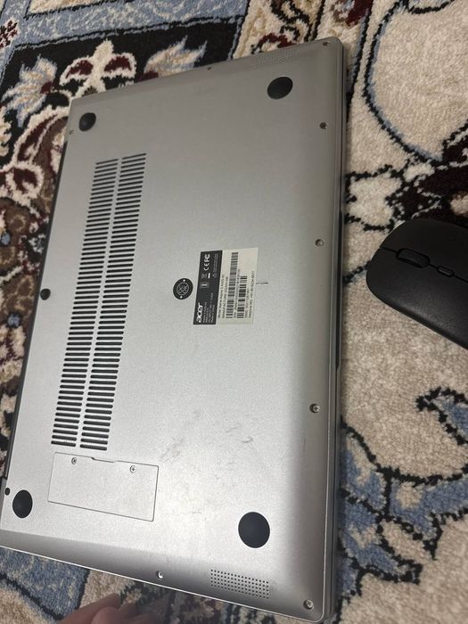 Acer notebook sotiladi