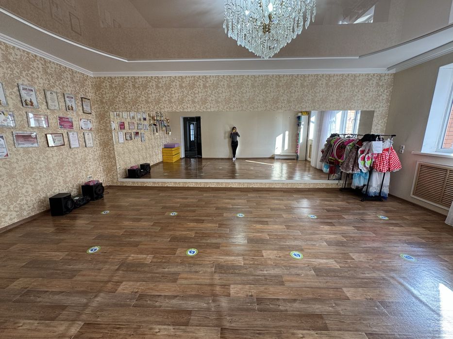 Продам зеркала танцевальные