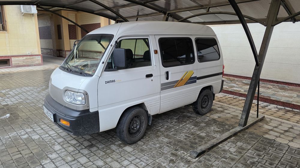 Damas xolati yaxshi bir qol xaydagan moshina ozimmiki