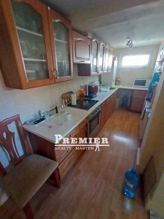 Продава се Къща в Камено - 180 кв.м за 1112 €/кв.м - Снимка #4