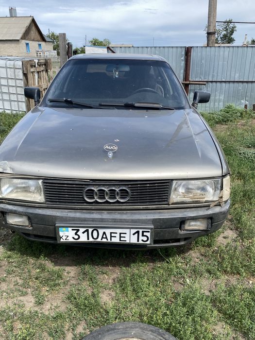 Audi 80  работает нормально