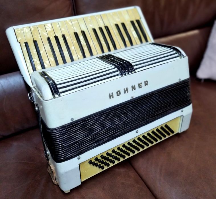Acordeon Hohner 80 Basi Bandon