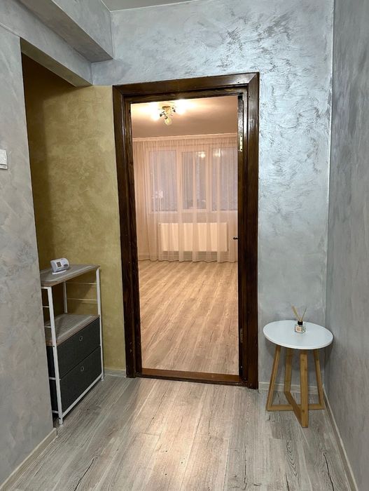 Proprietar,închiriez garsonieră,Parter,Țiglina 1,A-uri.