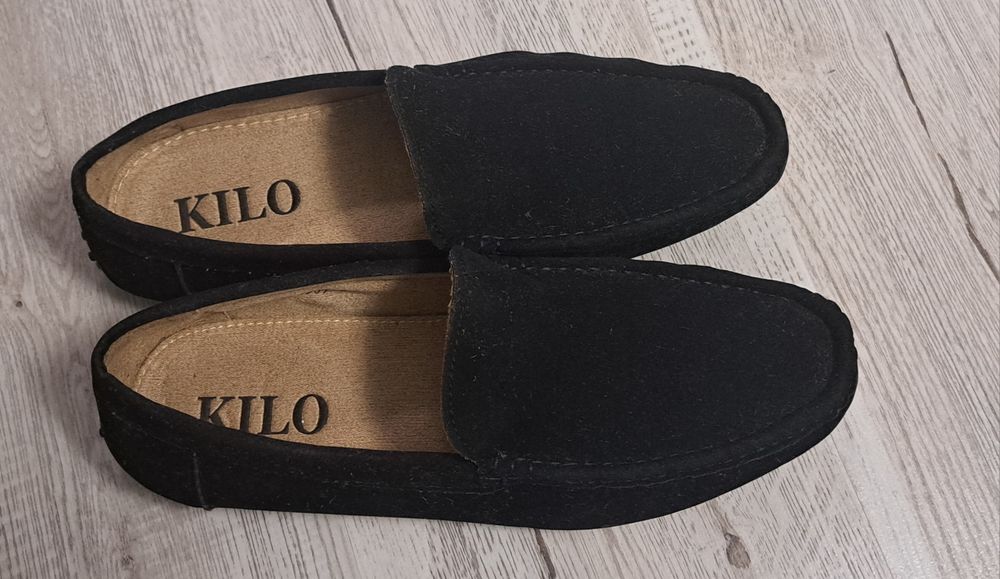 Pantofi barbati noi .Marime 41