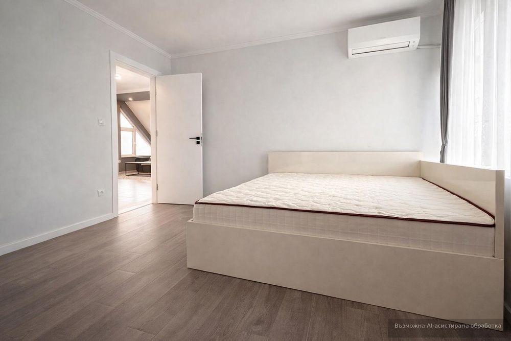 Тристаен апартамент под наем в Център