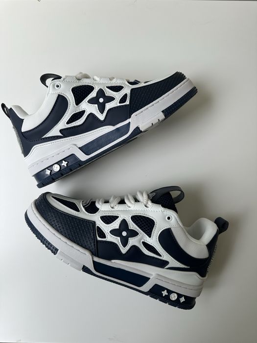 Louis Vuitton Skate 42