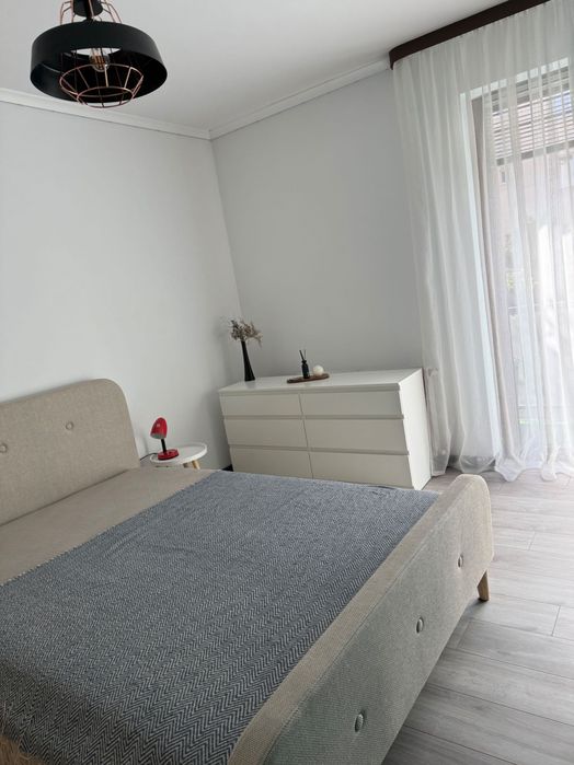 Apartament de inchiriat