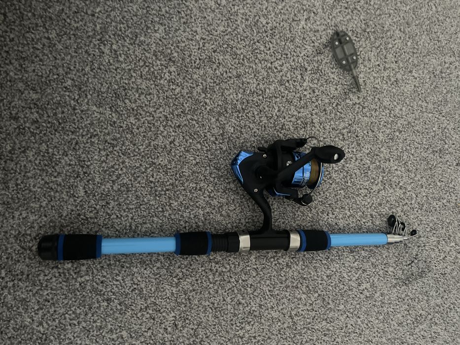 Lanseta cu method feeder