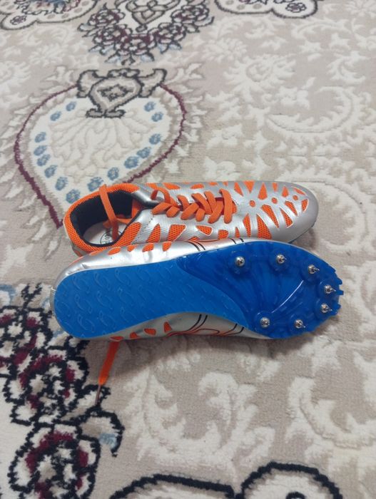 Futbol butsi yangi kelishiladi