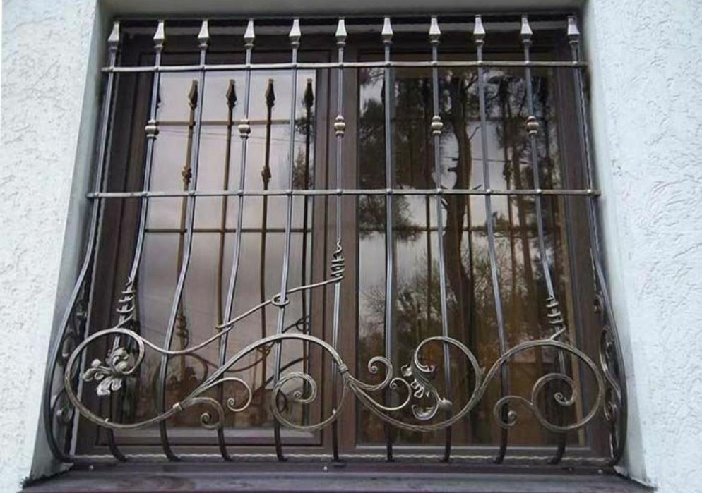 Решётки ва Козырок ясаймиз. Балконов гишт хам терамиз