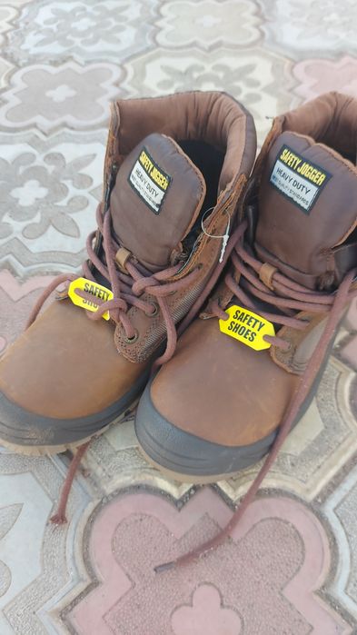 Продается ботинки летние новые