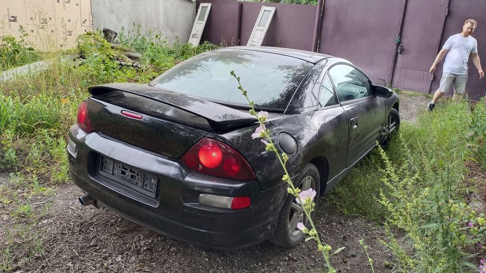 Запчасти на mitsubishi eclipse g3.