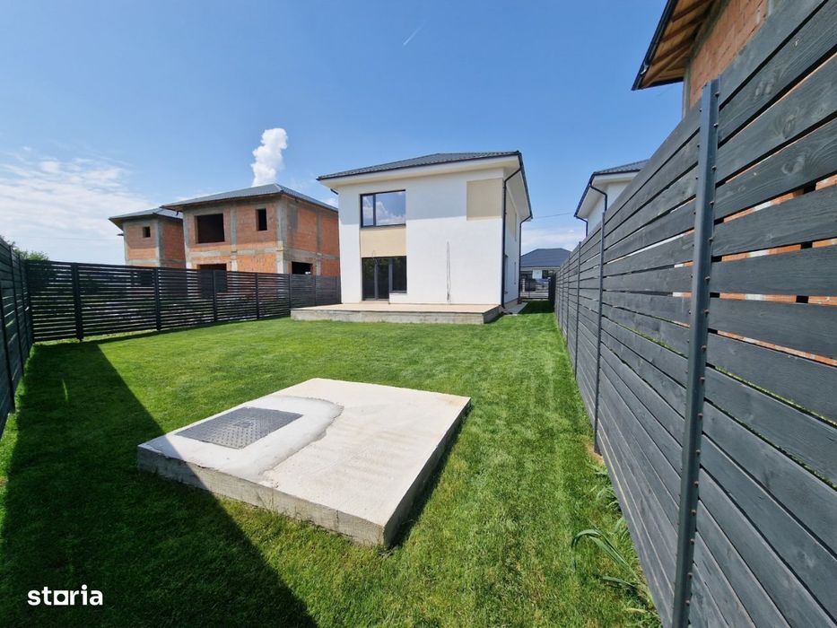 Casa 4 camere Tunari