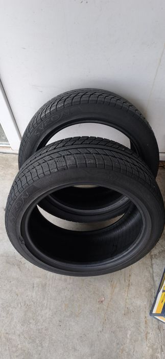 225/45/17 2бр Гуми