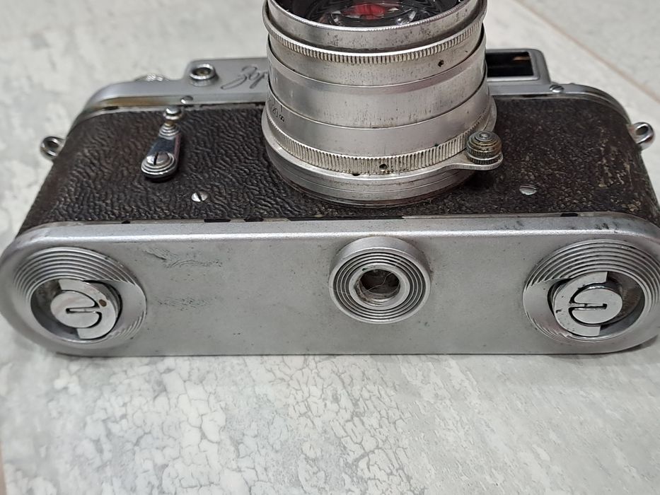 Фотоапарат Зоркий-4