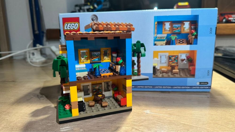 Домик лего оригинал