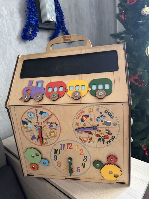 Бизикуб развивающий