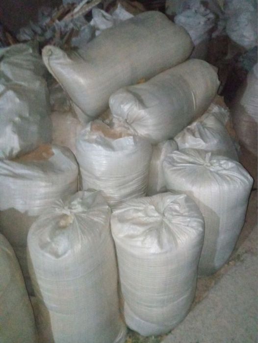 Кипу, опилка сотилади срочно телефон килила