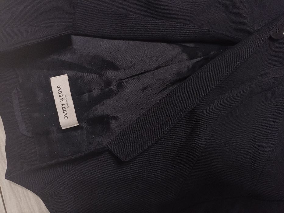 Costum dama office Gerry Weber